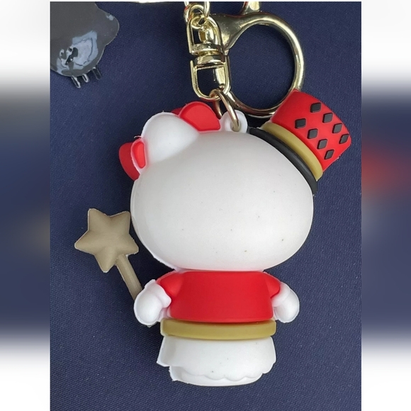 Hello Kitty Keychain - Magician Hello Kitty - Picture 6 of 10